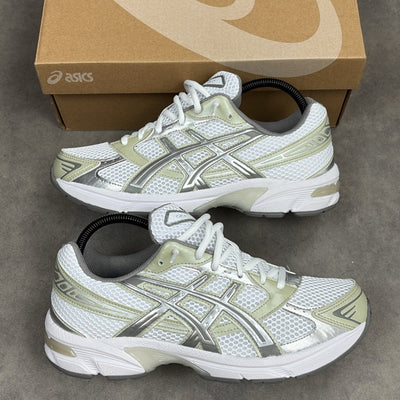 Gel 1130 White Dried Leaf Green (W)