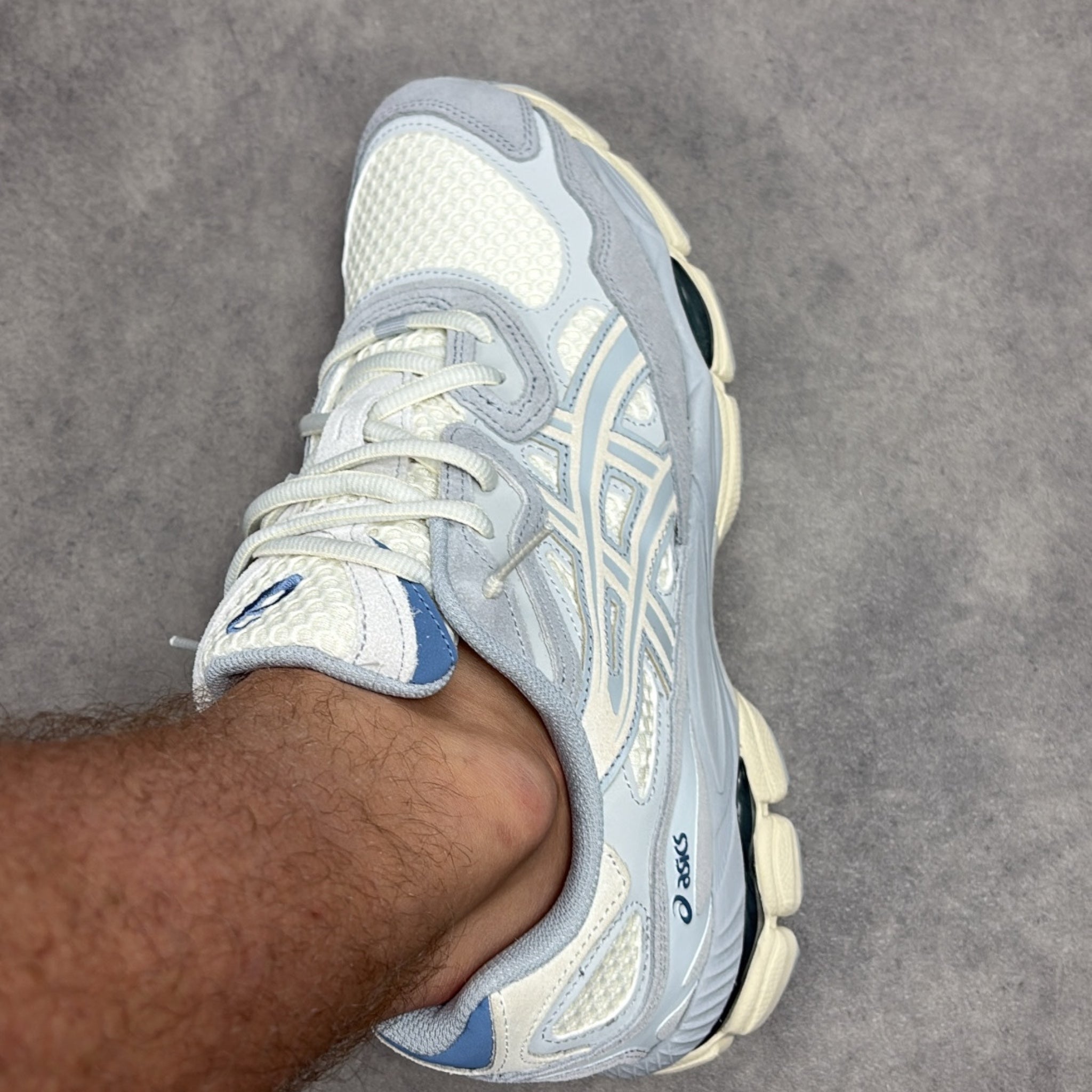 Gel NYC Grey Ivory Mid