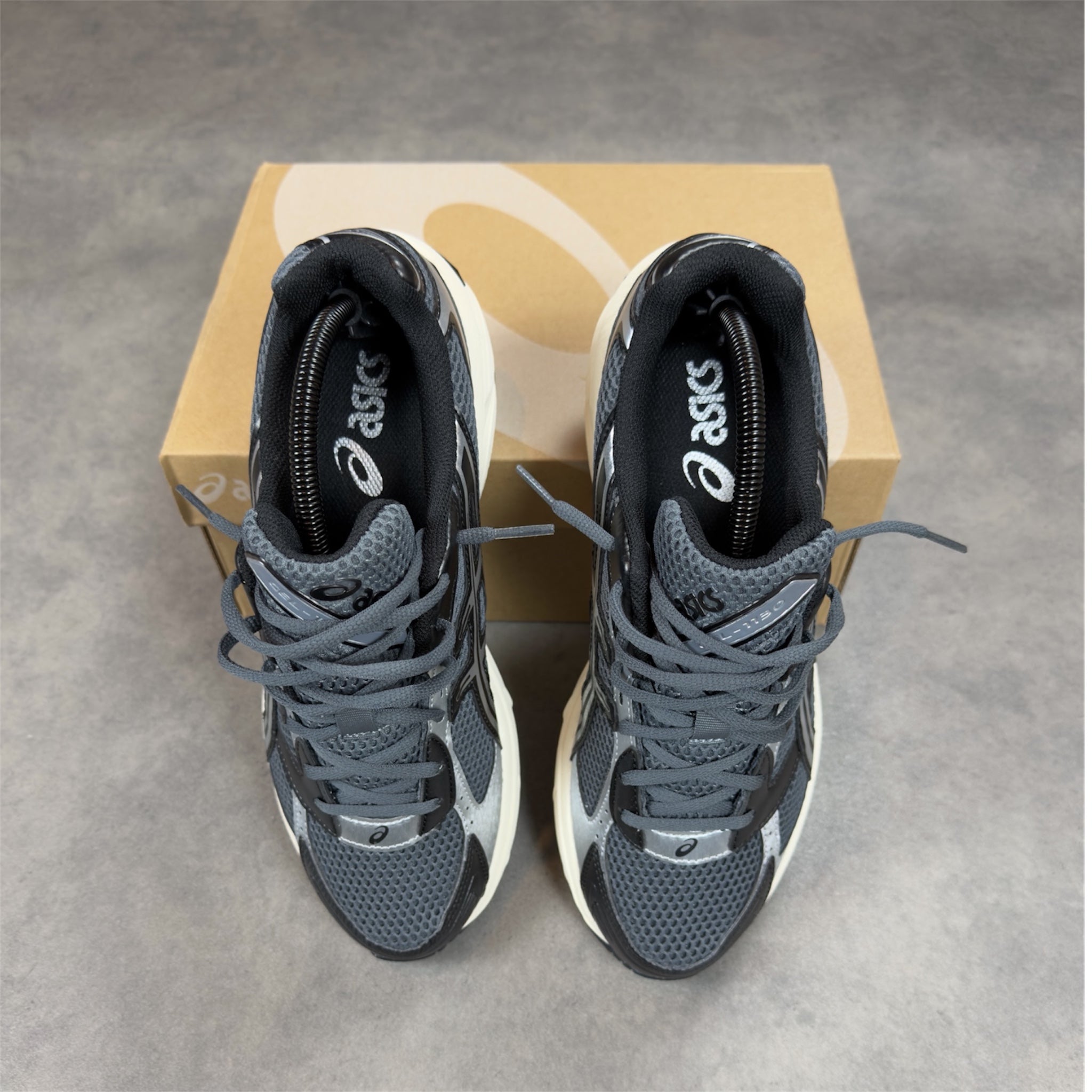 Gel 1130 Black Steel Grey