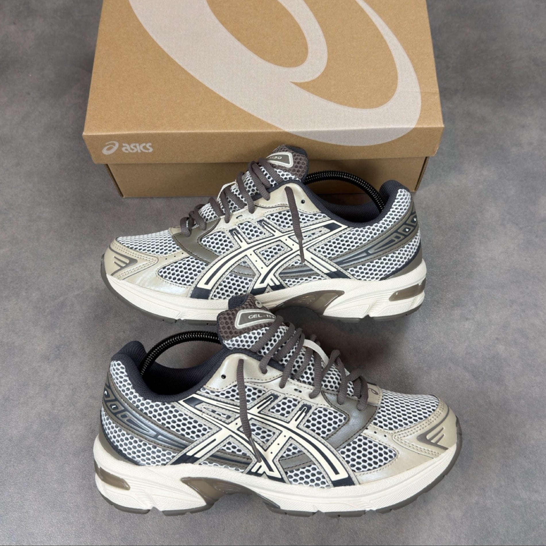 Gel 1130 Birch Dark Taupe