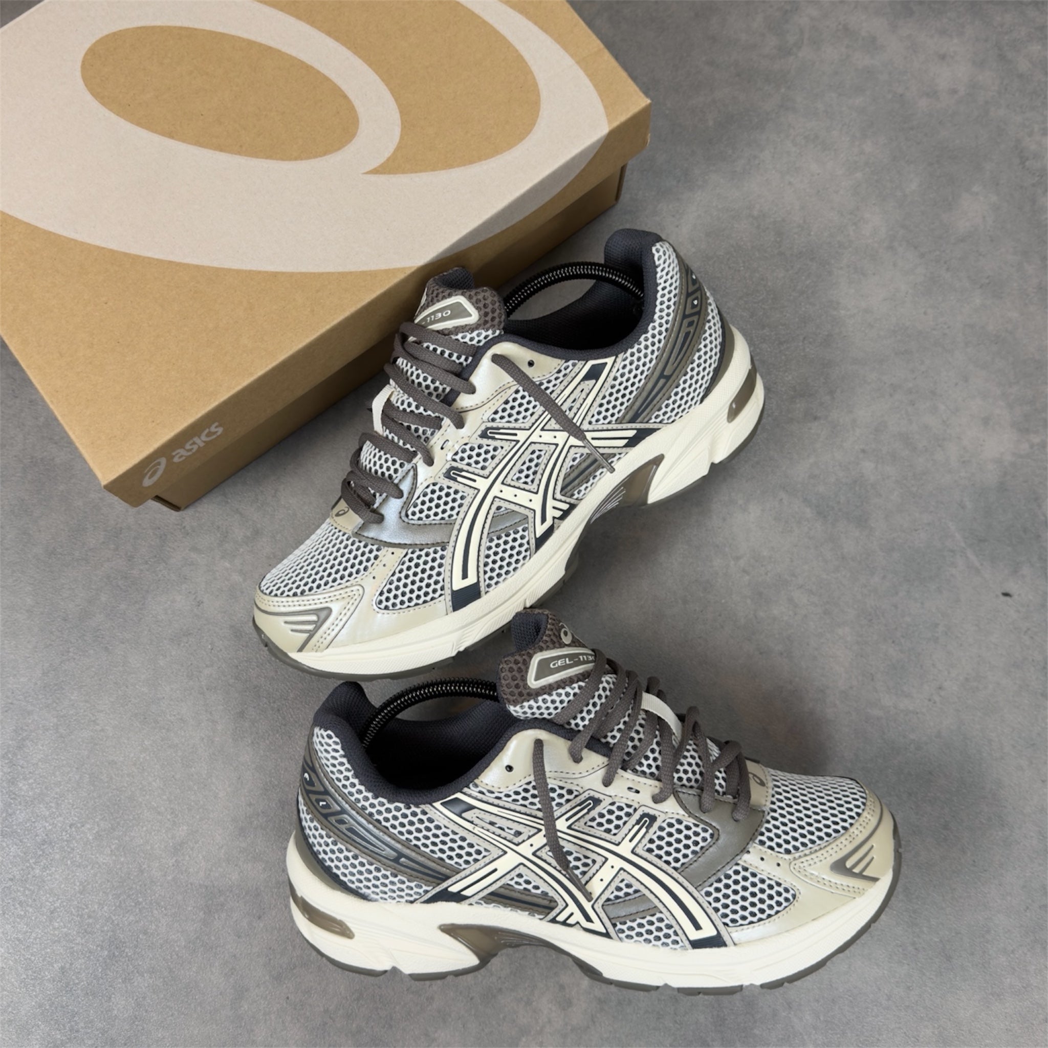 Gel 1130 Birch Dark Taupe