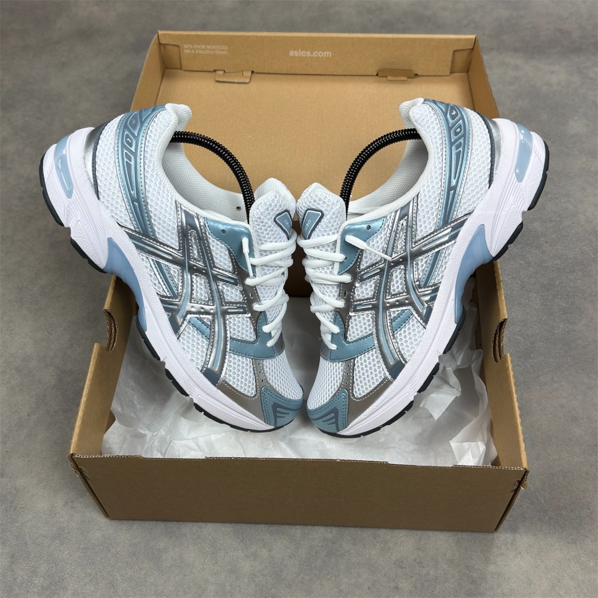 Gel 1130 White Shark Skin