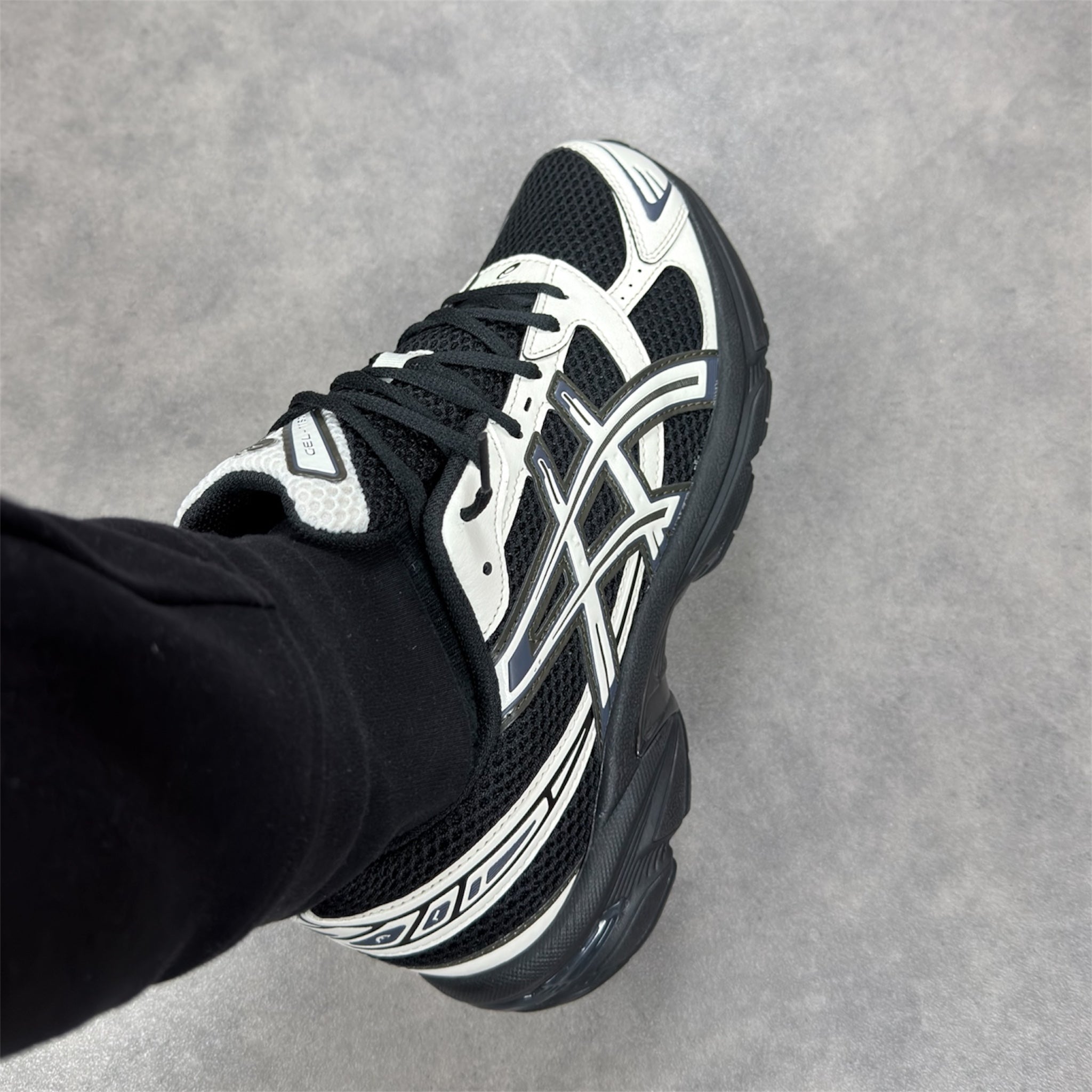 Gel 1130 Black Cream