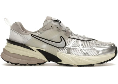Summit White V2K Run Summit White Metallic Silver