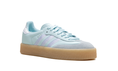 Sambae Silver Almost Blue Metallic Gum