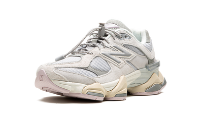 9060 Grey Lilac