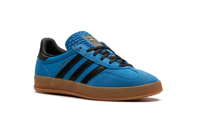 Blue Gazelle Indoor