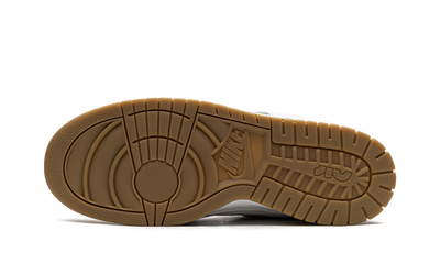 Dunk Brown Air Jumbo Photon Dust Gum Light