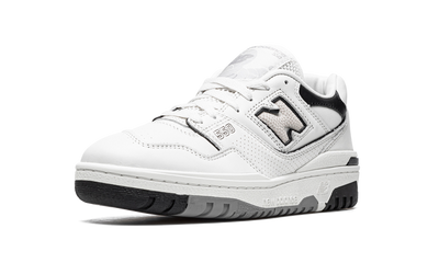 550 White Black Rain Cloud