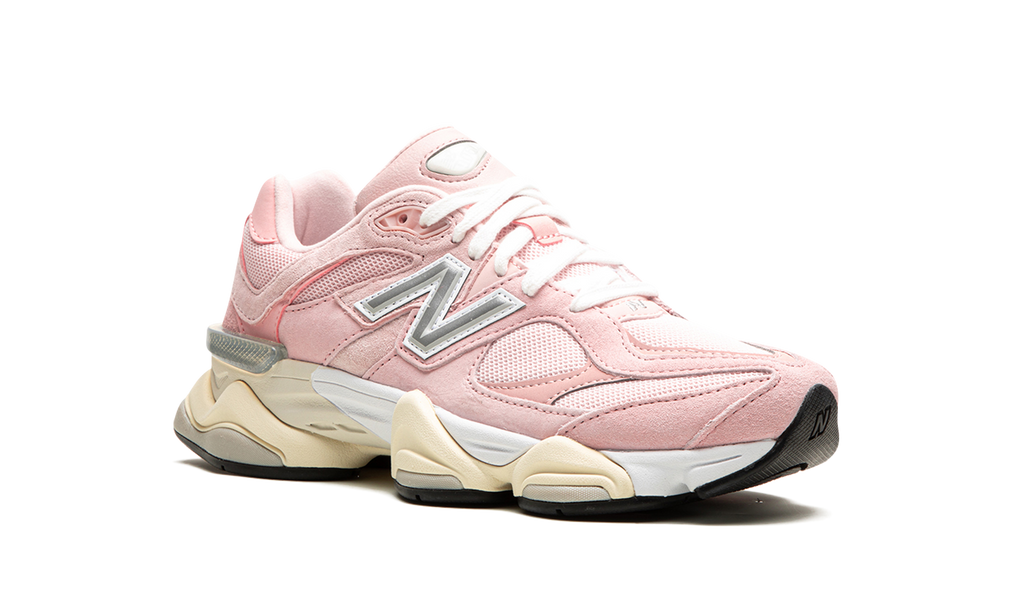9060 Pink Crystal