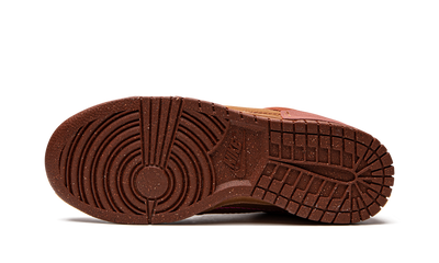 Dunk Low Pink Disrupt 2 Desert Bronze Prime
