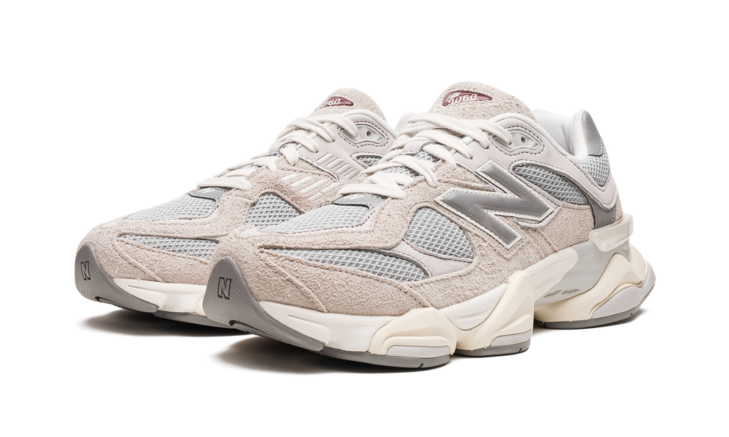 9060 Timberwolf Grey Lunar Timberwolf Grey