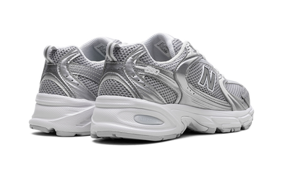 530 Silver Moonbeam Metallic