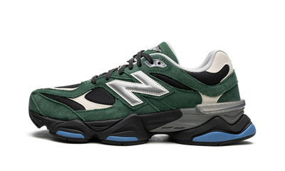 9060 Green Forest