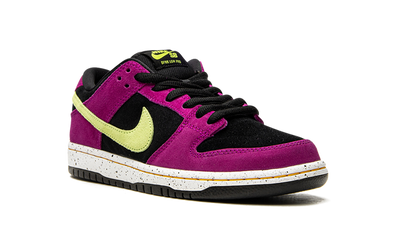 Dunk Low Red SB ACG Terra Plum
