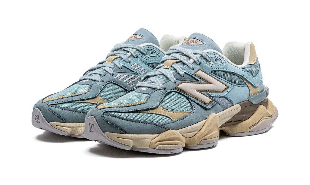 9060 Blue Hazer