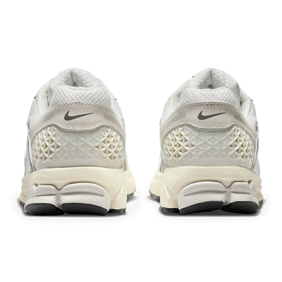 Air Zoom Vomero 5 Platinum Tint