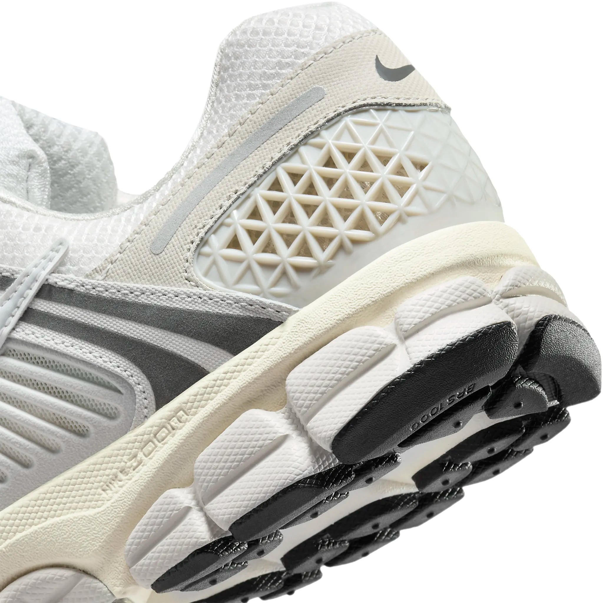 Air Zoom Vomero 5 Platinum Tint