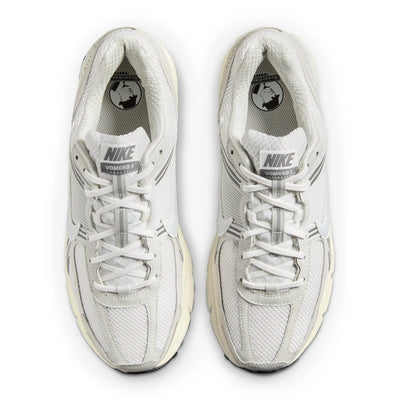 Air Zoom Vomero 5 Platinum Tint