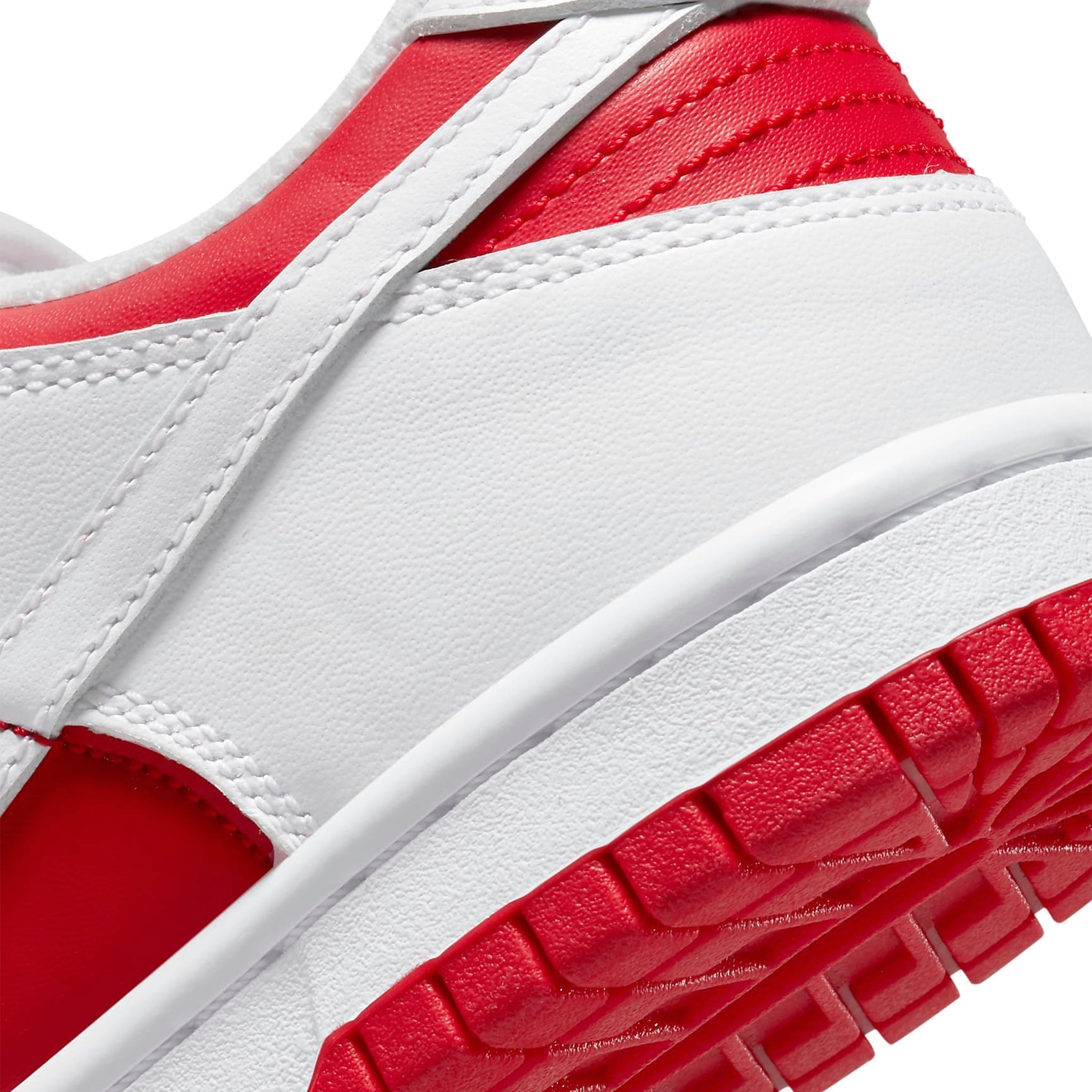 Dunk Low Red Championship (2021) (GS)