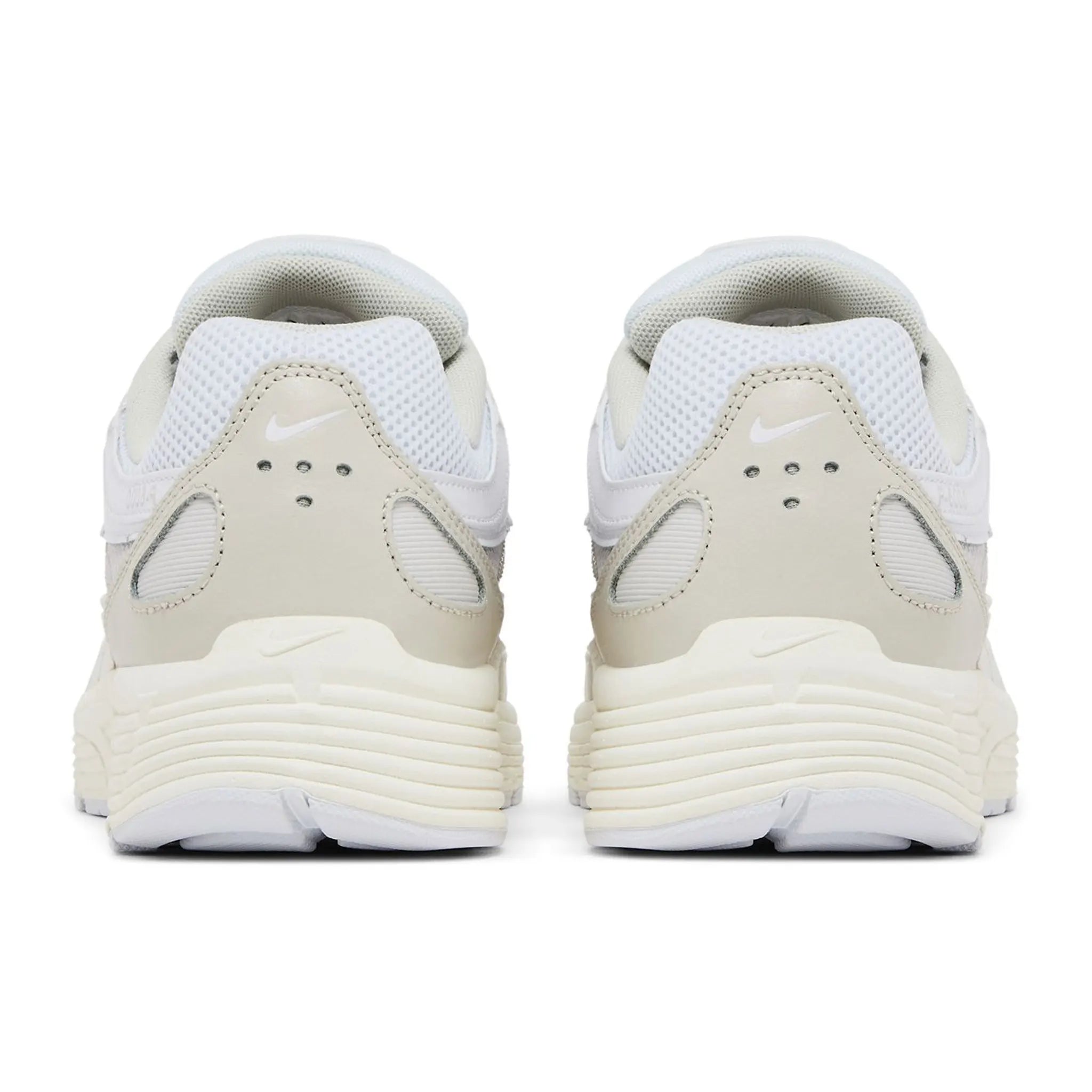 White P-6000 Sail