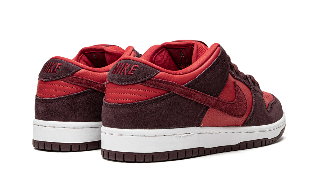 Dunk Low SB Cherry
