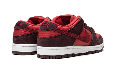 Dunk Low SB Cherry