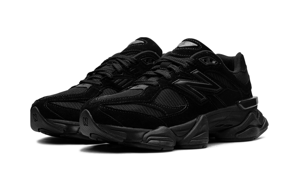 9060 Black Triple
