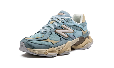9060 Blue Hazer