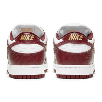 Dunk Low Brown Supreme x SB Barkroot (2021)