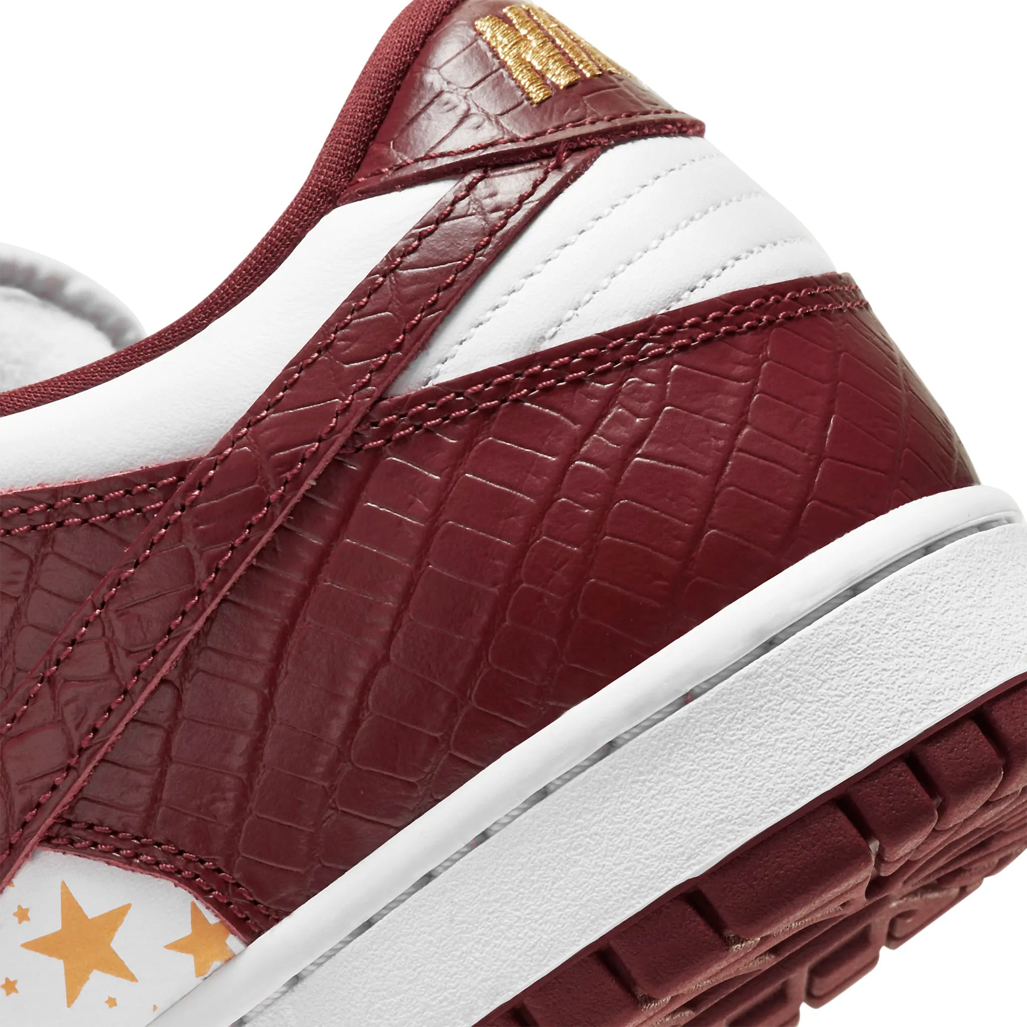 Dunk Low Brown Supreme x SB Barkroot (2021)