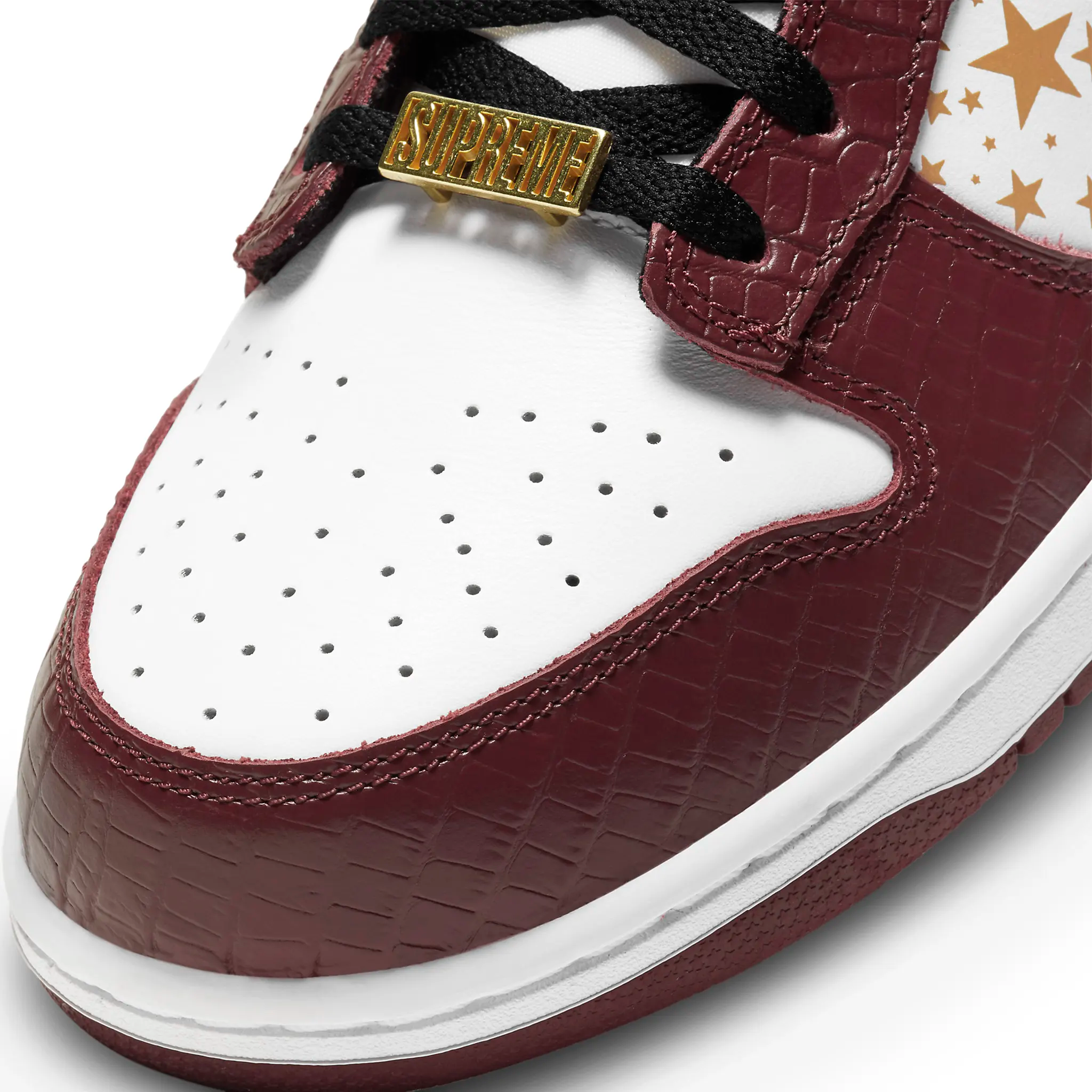 Dunk Low Brown Supreme x SB Barkroot (2021)