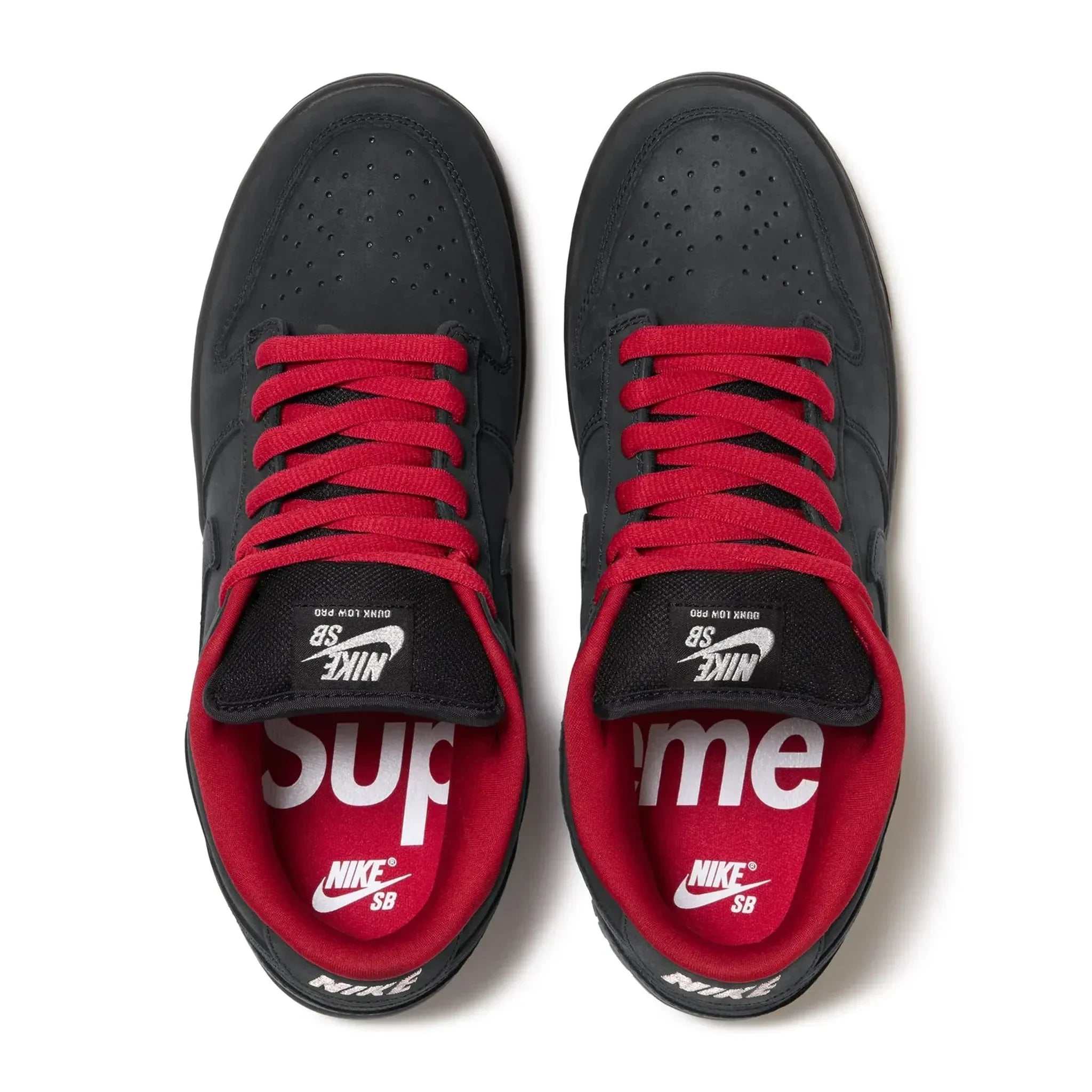 Dunk Low Black Supreme x SB