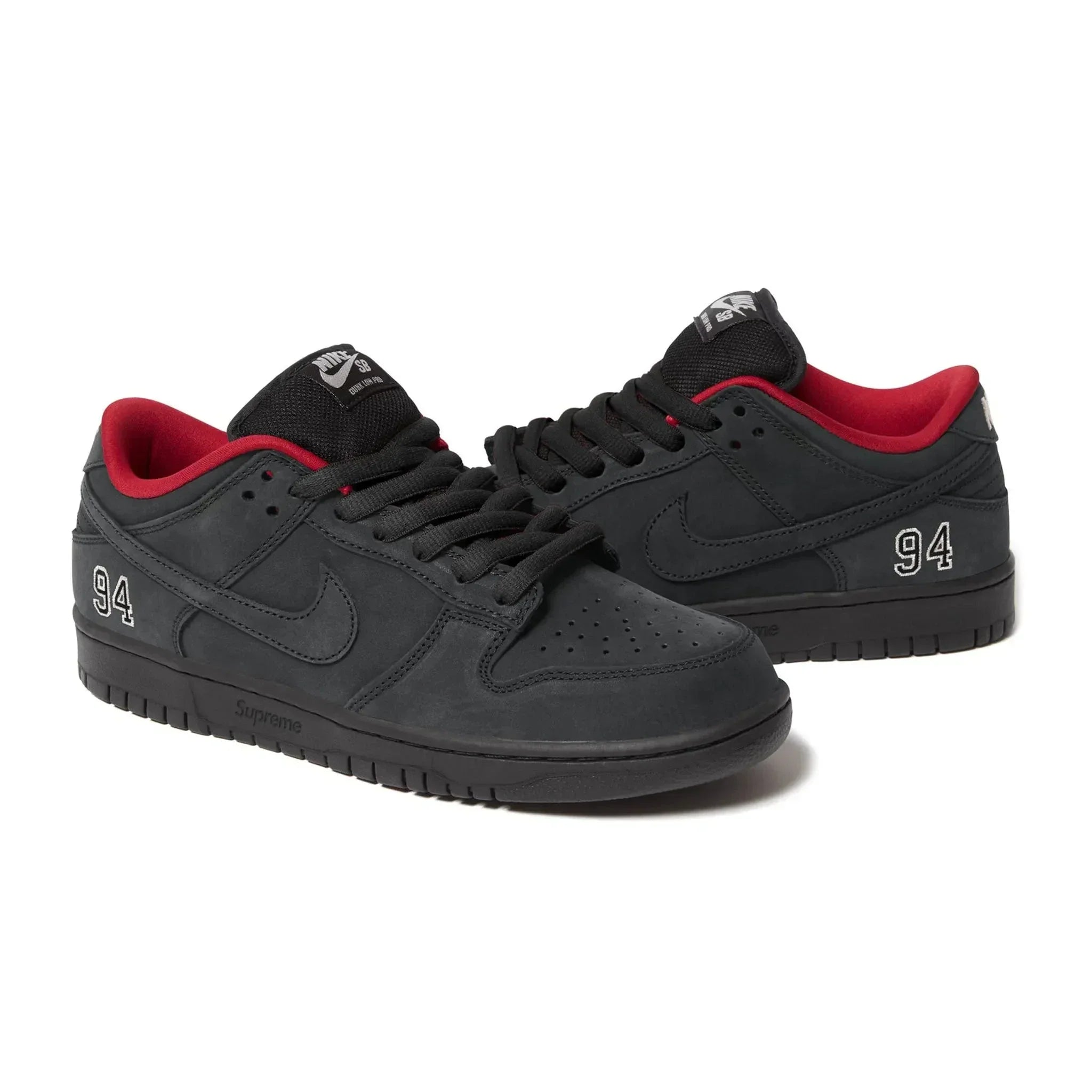 Dunk Low Black Supreme x SB