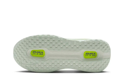 Green Vomero Premium Barely Volt
