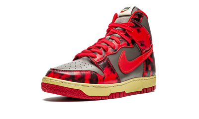 Dunk High Acid Wash Red Acid Wash