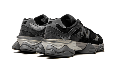 9060 Black Castlerock