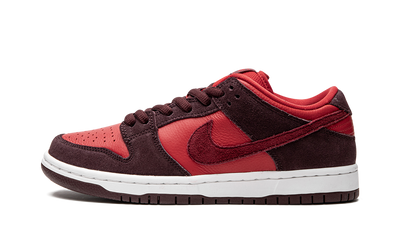 Dunk Low SB Cherry