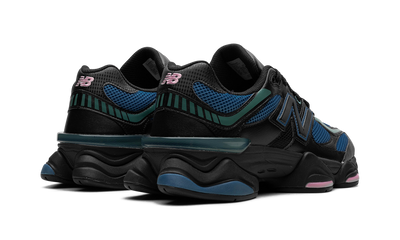 9060 Black Blue Agate